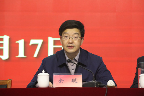 社科司社会科学科研处处长梅红,江苏省哲学社会科学规划办主任许益军